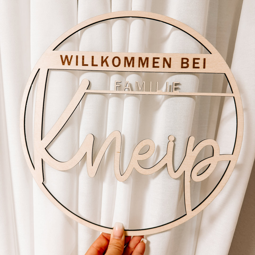 Türkranz / Willkommenschild FAMILIE (personalisiert)
