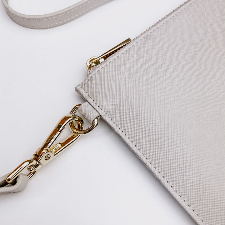 NobleDeer® Premium Umhänge- & Clutch-Tasche WUNSCHNAME "Herzchenschrift" (personalisiert)