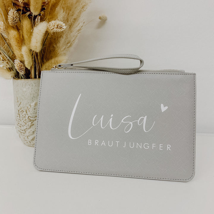 Clutch NAME + GROSSER TITEL (personalisiert)
