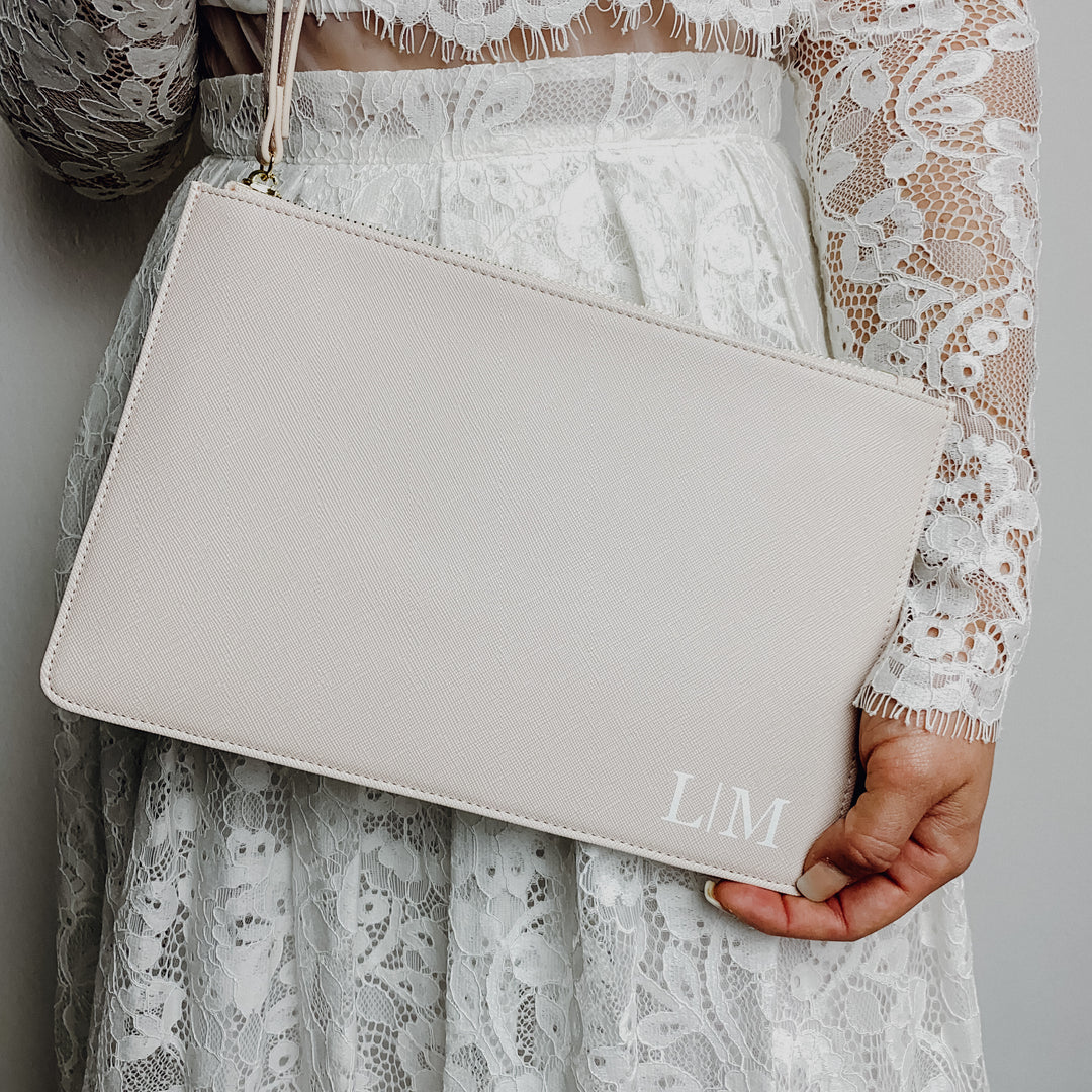 NobleDeer® Premium Clutch INITIALEN (personalisiert)