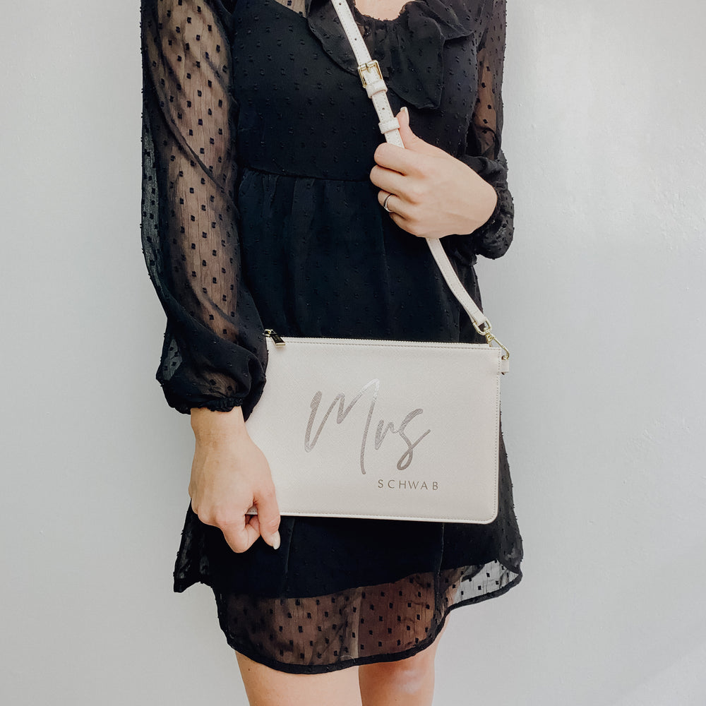 NobleDeer® Premium Umhänge- & Clutch-Tasche MRS + WUNSCHNAME (personalisiert)