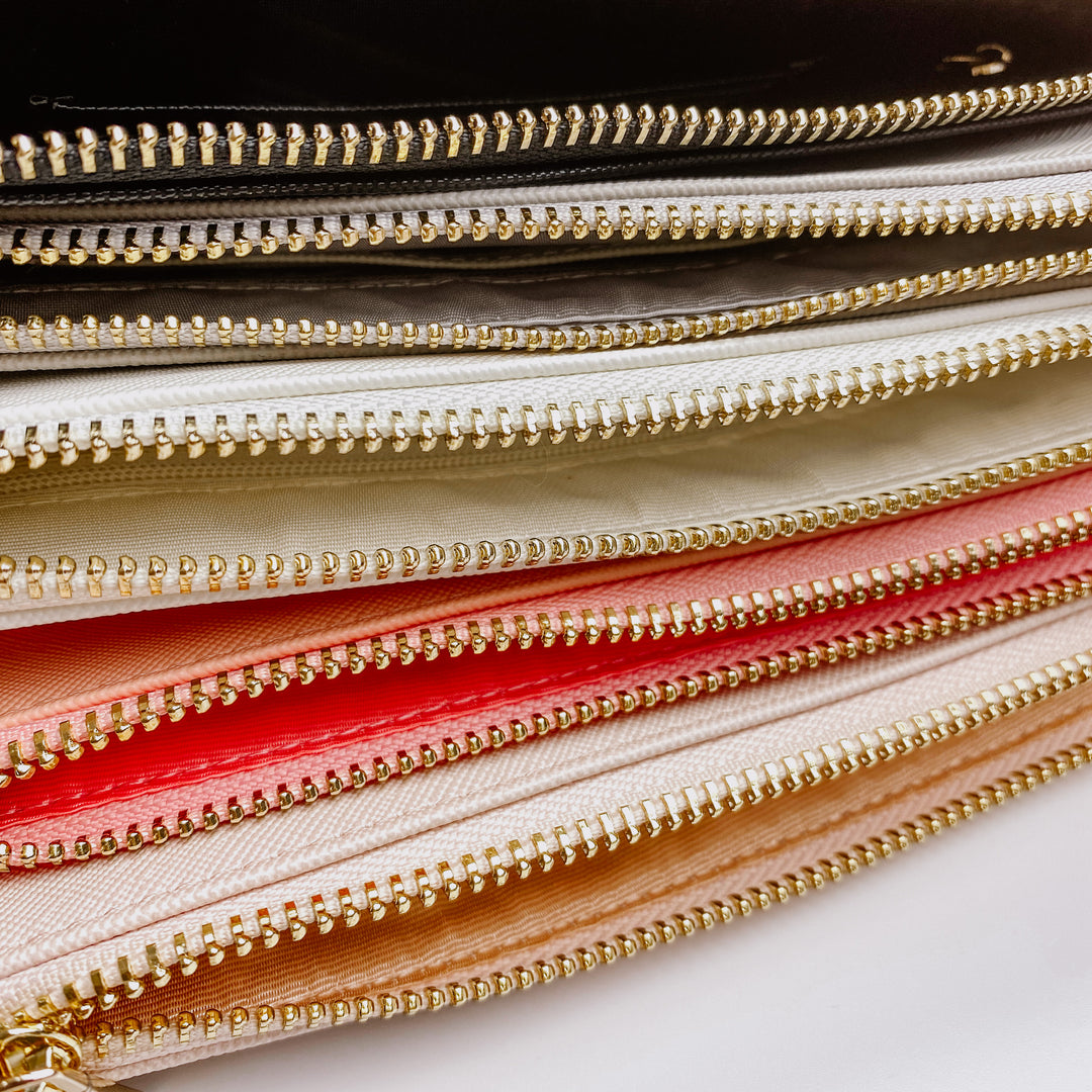 NobleDeer® Premium Clutch INITIALEN (personalisiert)