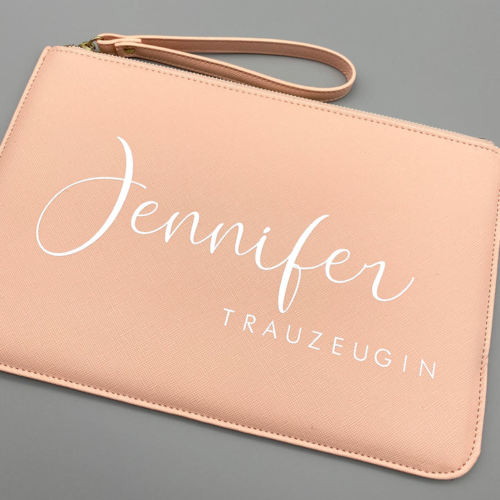 Clutch NAME + GROSSER TITEL (personalisiert)