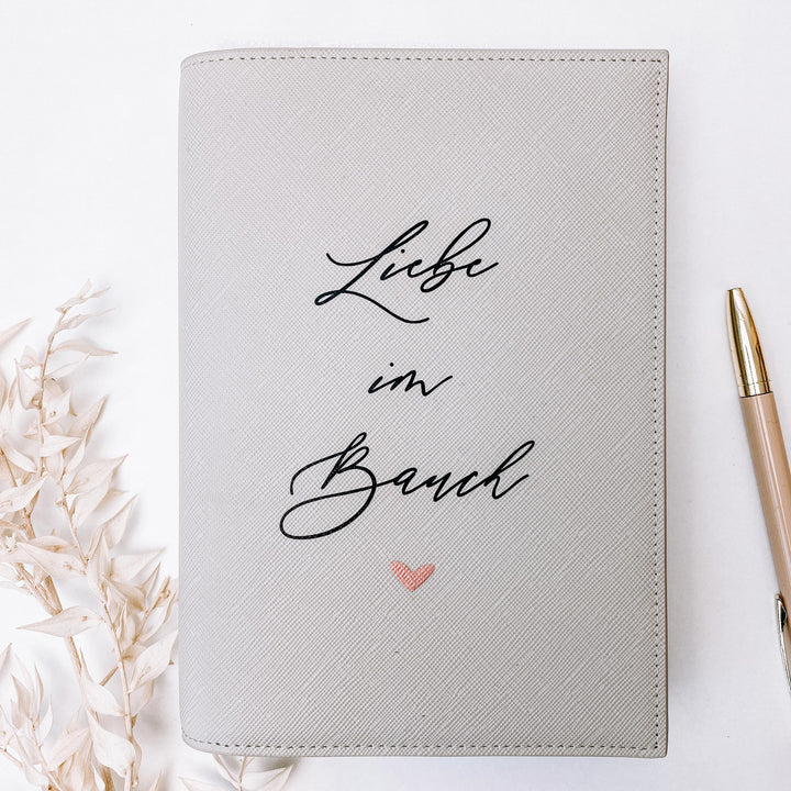 Mutterpasshülle LIEBE IM BAUCH (individuell)