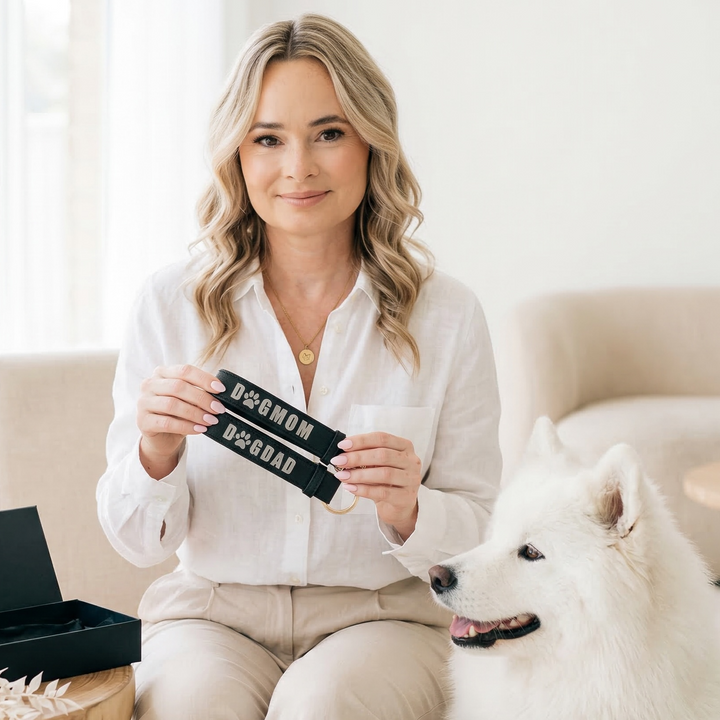 NobleDeer® Premium Schlüsselanhänger DOGMOM | DOGDAD (individuell)