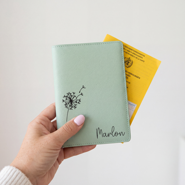Impfpasshülle PUSTEBLUME personalisiert mit Namen