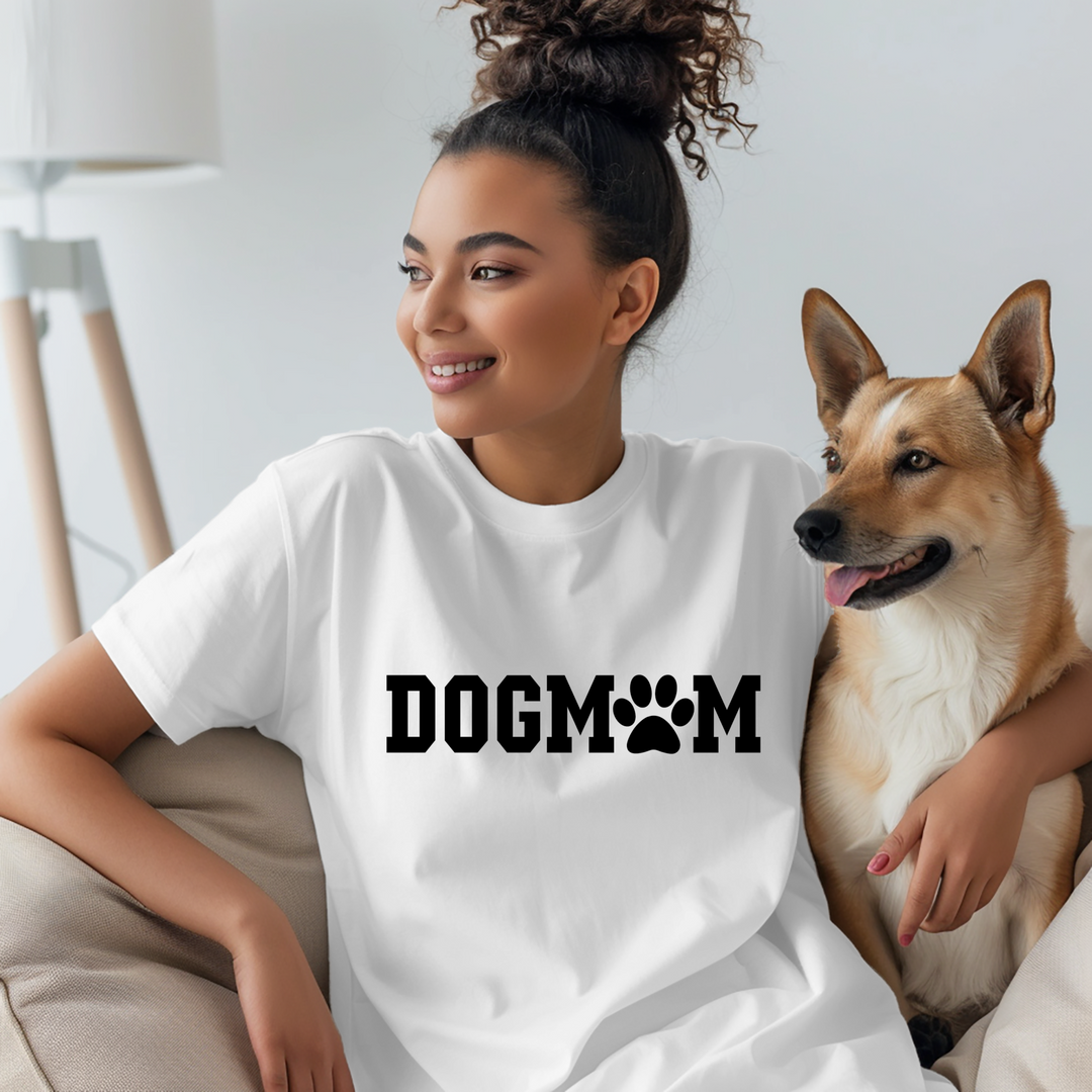 Damen T-Shirt regulär DOGMOM (individuell)