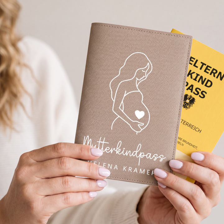 Mutter-Kind-Pass Hülle BABYBAUCH personalisiert mit Namen