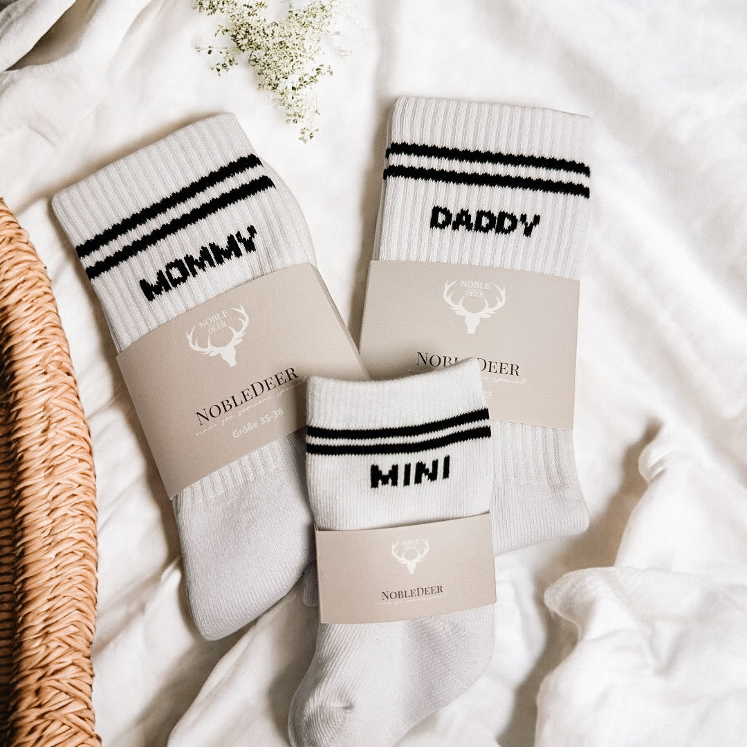 Geschenkset NobleDeer® Premium Socken MOMMY & DADDY & MINI