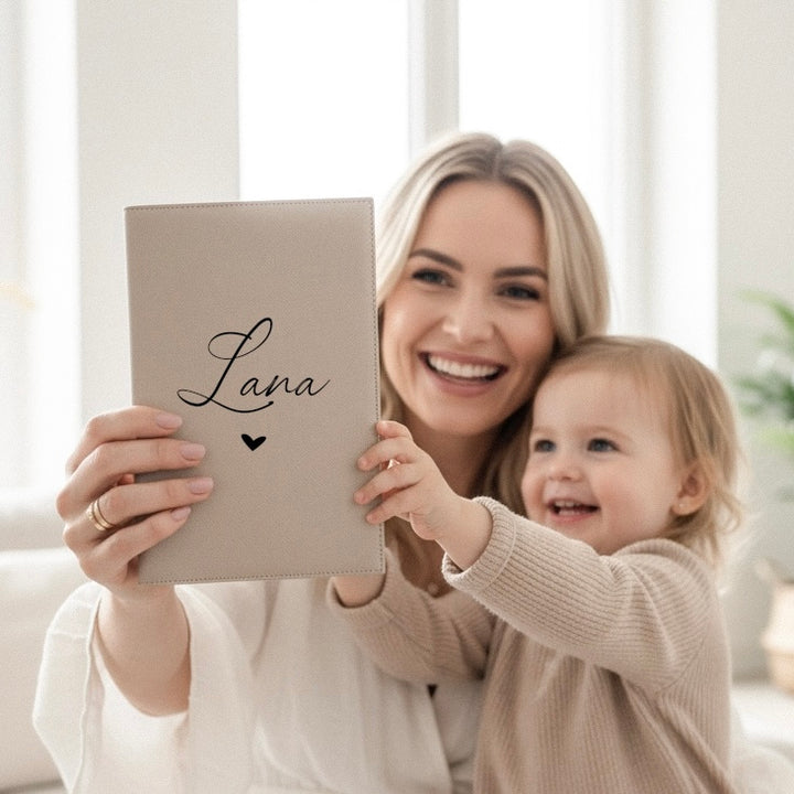 U-Hefthülle WUNSCHNAME + SYMBOL