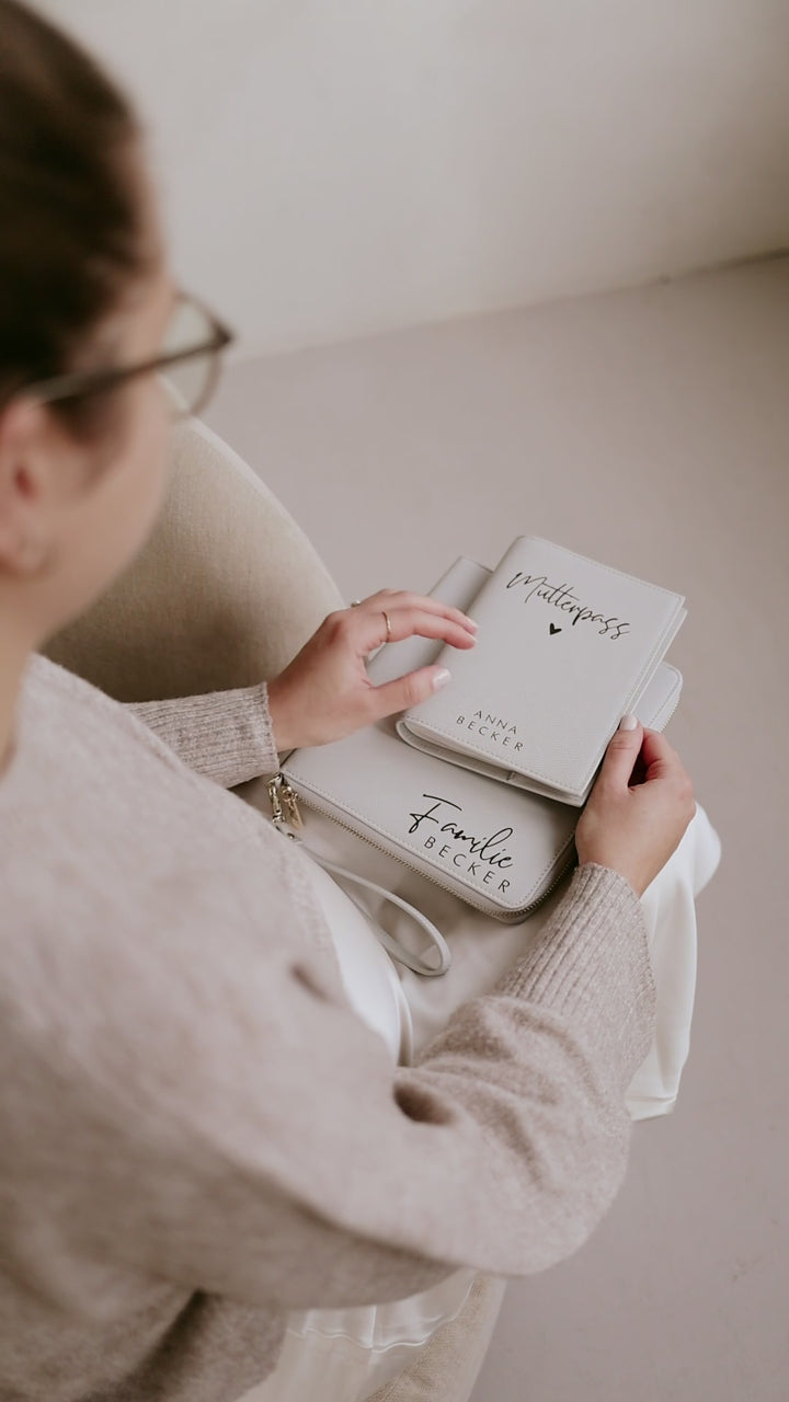 Mutterpasshülle SCHLICHTE ELEGANZ