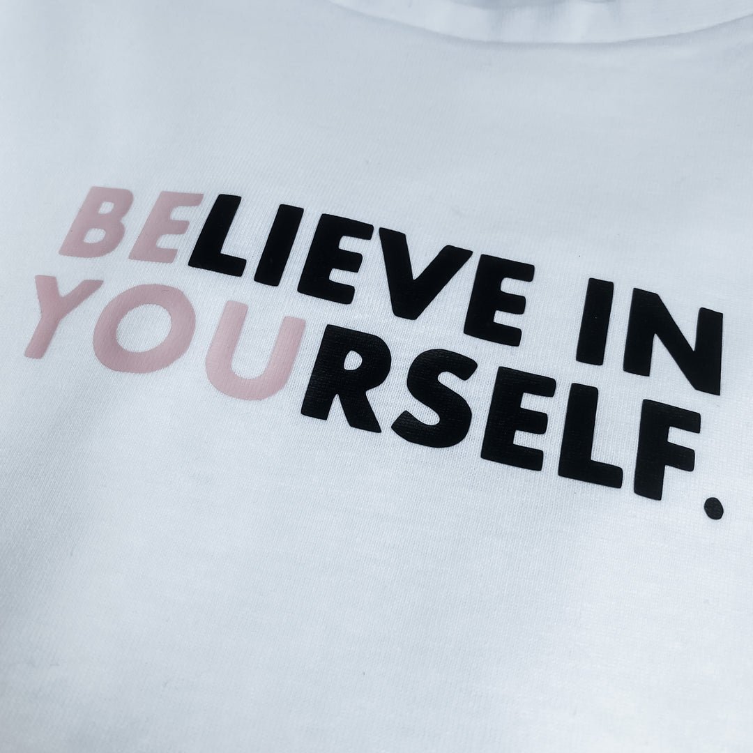 Damen T-Shirt regulär BELIEVE IN YOURSELF. (individuell)