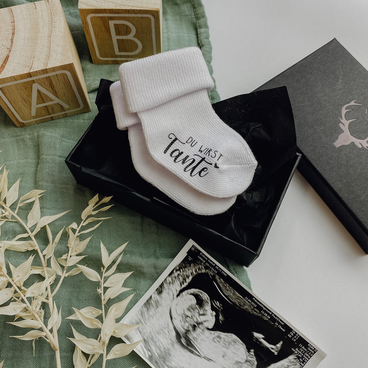 Baby Socken zur Schwangerschaftsverkündung ' Du wirst Tante'