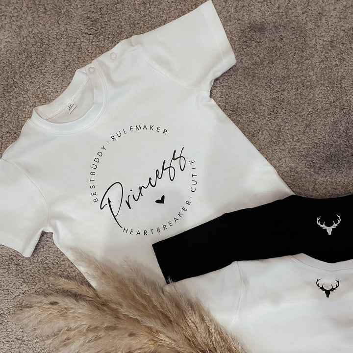 Baby-Shirt ROUNDIE + WUNSCHNAME (personalisiert)