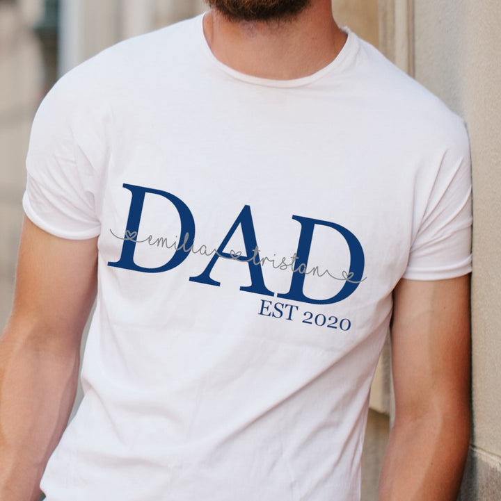 Herren T-Shirt DAD EST (personalisiert)