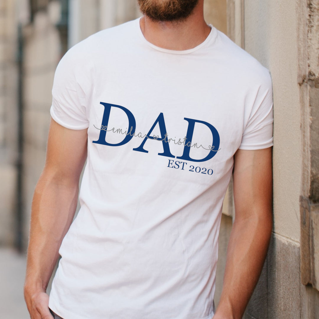 Herren T-Shirt DAD EST (personalisiert)