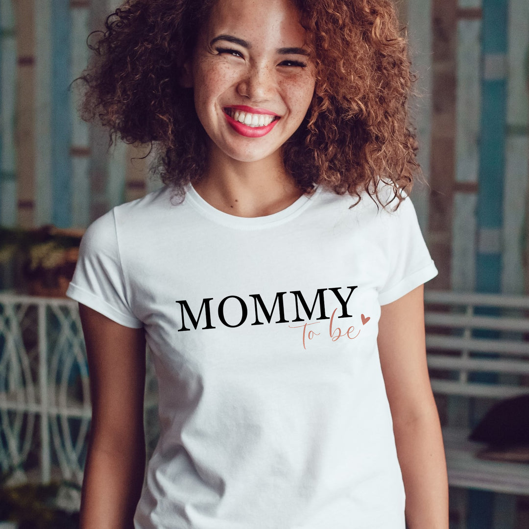 Damen T-Shirt regulär MOMMY TO BE (individuell)